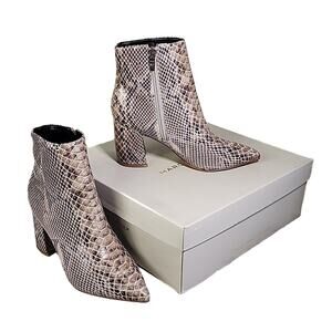 Marc Fisher Retire 4 Natural Multi Snake Ankle Boots Womens Size 5 NEW